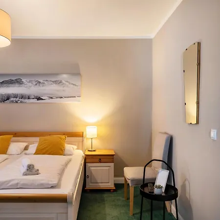 Sonneck - Seefeld בית הארחה