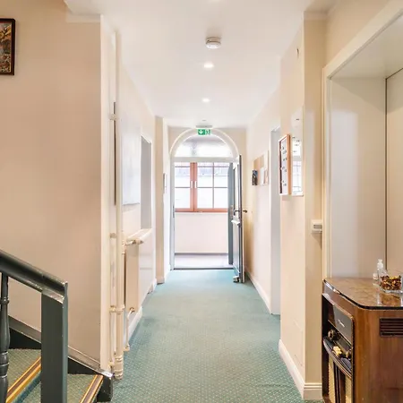 بيت ضيافة Sonneck - Seefeld 3*